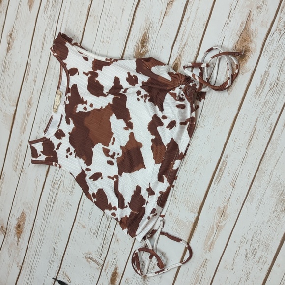 Altar'd State Cow Print Ribbed Knit Tank Top M - Picture 2 of 5